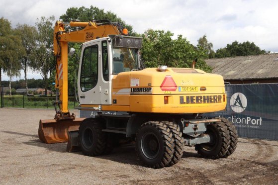 Wheel excavator Liebherr A314 Litronic Diesel 2006 A314 Litronic 2006 2 Wheeled Excavators image 4