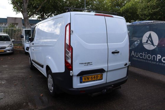 Ford Transit Custom Diesel 101hp Van 2015 Transit Custom 2015 2 Closed vans image 4