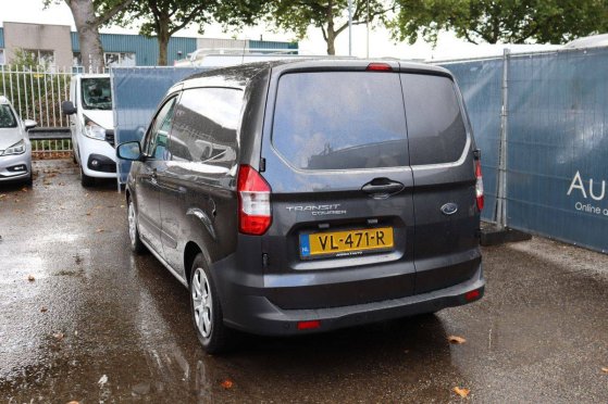 Ford Transit Courier Diesel 75hp Van 2015 Transit Courier 2015 2 Closed vans image 4