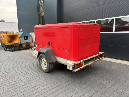 Compressor Doosan 7125-10110 Diesel 97kW 2014 Doosan 7125-10110 2014 2 Compressors image 4
