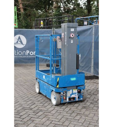Skyjack SJ12 Electric Mast Lift 227kg 5.6m 2015 Skyjack SJ12 2015 2 image 4