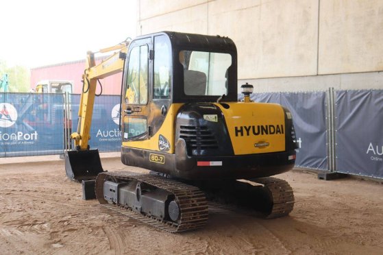 Crawler excavator Hyundai R60-7 Diesel 40kW 2013 R60-7 2013 2 Crawler Excavators image 4