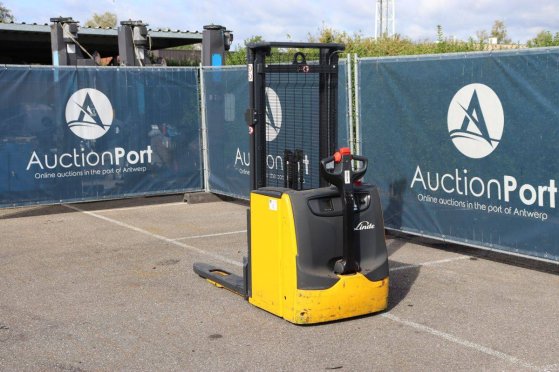 Linde L14 Electric Stacker 1400kg 2021 10042 2021 2 image 4