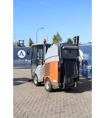 Sweeper Hako Citymaster 300 Diesel 16kW 2005 (Margin) Hako Citymaster 300 2005 2 image 4