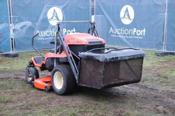 Ride-on mower Kubota GZD21 Diesel 15.6kW 2011 GZD21 2011 2 image 4