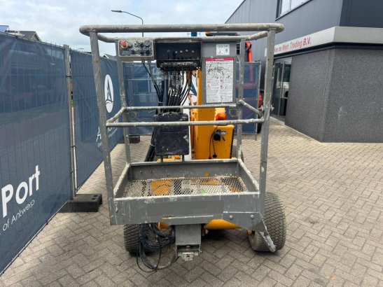 Nifty HR12 NDE Articulated Boom Lift Electric/Diesel Hybrid 12.2m 2012 Nifty HR12 NDE 2012 2 image 4