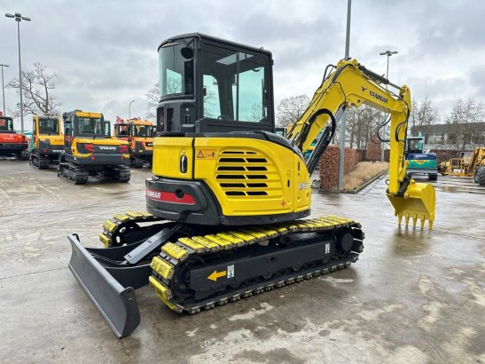 Yanmar VIO50-6B Crawler Excavator Diesel 27.5kW 2017 844 2017 2 Crawler Excavators image 4
