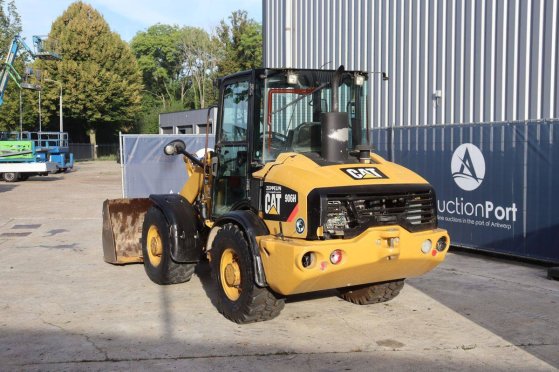 Caterpillar 906H Diesel 55kW Wheel Loader 2011 267 2011 2 Wheel Loaders image 4