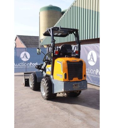 Articulated loader Giant G2300HD X-Tra Diesel 18.5kW 2024 Giant G2300HD X-Tra 2024 2 Wheel Loaders image 4