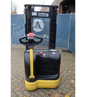 Hyster S1.0 AC Electric Stacker 1000kg 2.8m 2014 S1.0 AC 2014 2 image 4