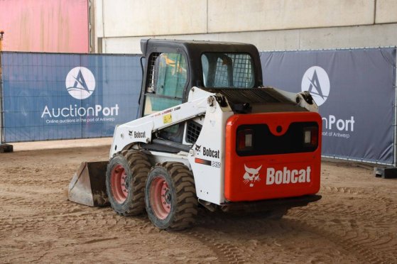 Skid steer loader Bobcat S450 Diesel 35.9kW 2015 7333 2015 2 Wheel Loaders image 4
