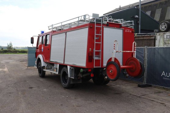 Fire truck Mercedes-Benz 1222 AF Diesel 216 hp 1989 Mercedes-Benz 1222 AF 1989 2 image 4