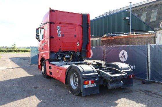 Tractor Mercedes-Benz Actros Diesel 510hp 2012 Mercedes-Benz Actros 1851 2012 2 image 4