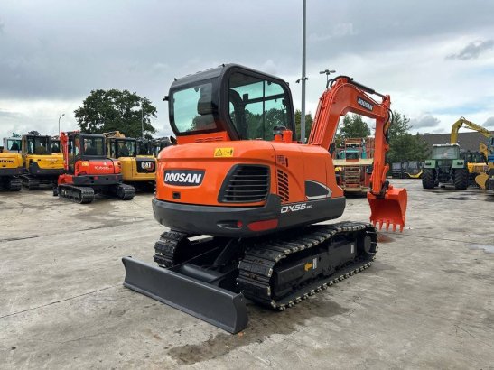 Doosan DX55-9C Diesel Midi Excavator 2018 Doosan DX55-9C 2018 2 image 4