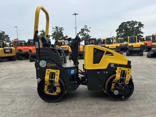 Tandem roller Bomag BW 120 Ade-5 Electric 2023 413 2023 2 image 4
