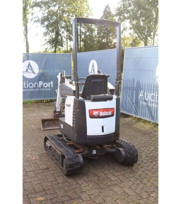 Mini excavator Bobcat E10 Diesel 7.5kW 2015 E10 2015 2 image 4