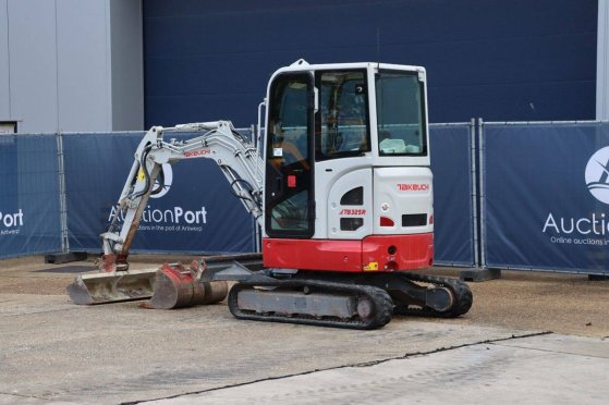 Mini excavator Takeuchi TB325R Diesel 16.5kW 2021 TB325R 2021 2 image 4