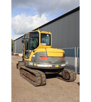 Volvo ECR88 Diesel 42kW 2005 crawler excavator with tilting attachment ECR88 2005 2 Crawler Excavators image 34