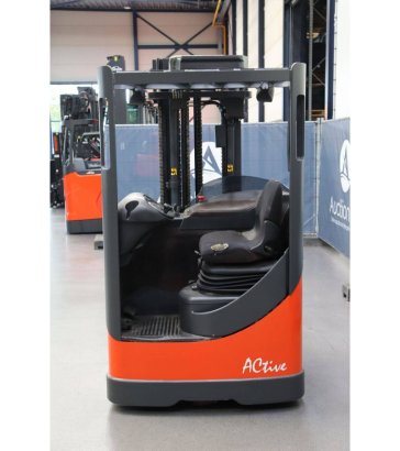 Linde R14 Electric Reach Truck 1400kg 5.09m 2005 R14 2005 2 image 4