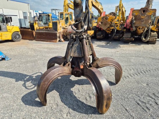 Fuchs-Terex Excavator Fuchs MHL 331 Diesel 99kW 2004 Fuchs MHL331 2004 2 Wheeled Excavators image 5