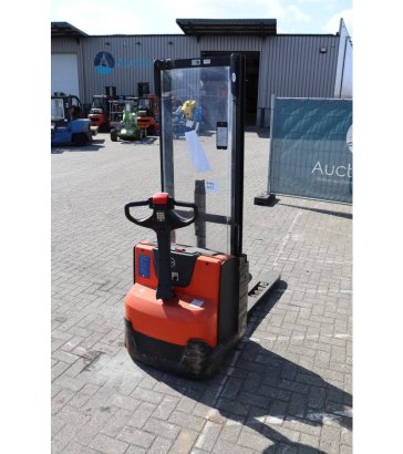 Stacker BT Electric 1600kg 2014 BT 2014 2 image 5