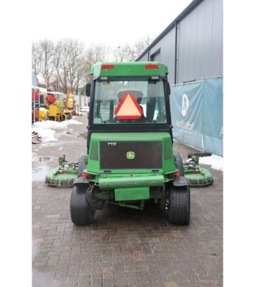 John Deere 1505 Diesel Ride-on Mower 2008 John Deere 1505 2008 2 image 5