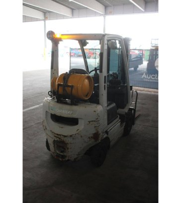 Forklift Unicarriers P1D1A18LQ LPG 1450kg 4.75m 2016 UniCarriers P1D1A18LQ 2016 2 Forklift image 5