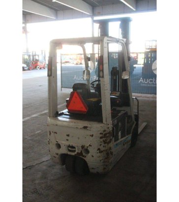 Forklift Unicarriers AG1N1L16Q Electric 1150kg 6m 2014 UniCarriers AG1N1L16Q 2014 2 Forklift image 5