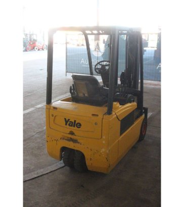 Forklift Yale ERP18ATF Electric 1770kg 4.45m 2006 ERP18ATF 2006 2 Forklift image 5