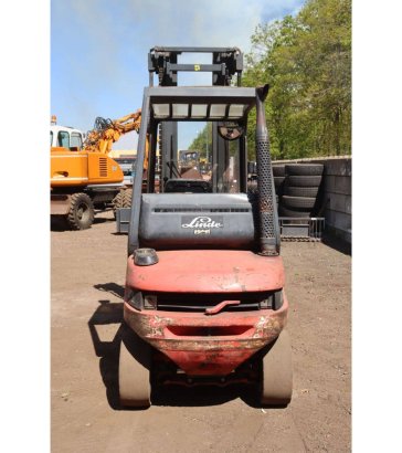 Linde H20D Diesel Forklift 2000kg 1990 H20D 1990 2 Rough Terrain Forklift image 5