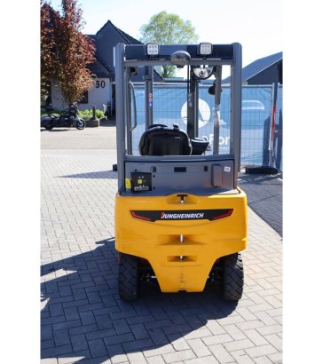 Forklift Jungheinrich EFG 316k Electric 1600kg 2025 DEMO EFG 316k 2025 2 Forklift image 5