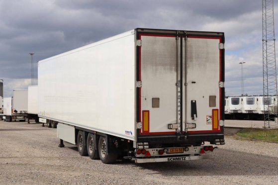 Reefer Semi-trailer Schmitz Cargobull SCB-S3B 42000kg 2019 Schmitz Cargobull SCB-S3B 2019 2 Refrigerated semi trailers ima...