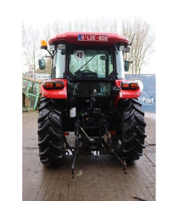 Tractor Case IH Farmall 65A 4WD 216h Diesel 2014 (Margin) IH Farmall 65A 2014 2 image 5