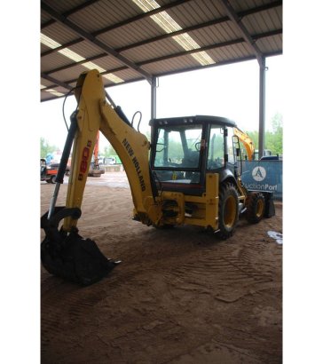 New Holland B90B-SS Diesel Backhoe Loader 2017 B90B-SS 2017 2 image 5