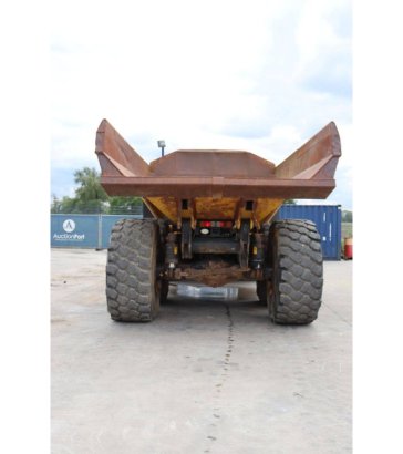Dumper Komatsu HM400-2 Diesel 2008 HM400-2 2008 2 Dump Truck image 5