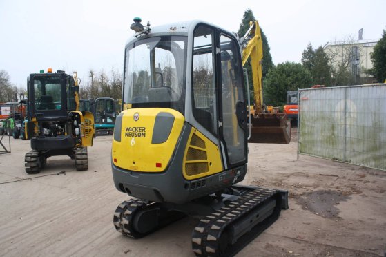 Mini excavator Wacker Neuson ET24 Diesel 13.4kW 2016 Neuson ET24 2016 2 image 5