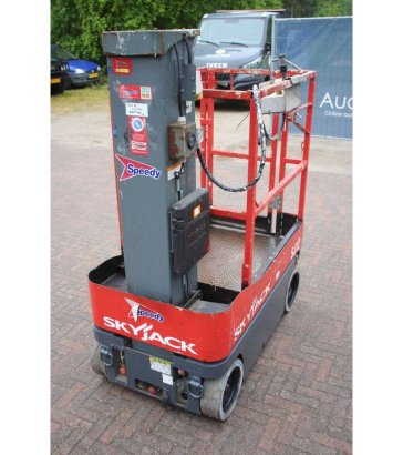 Skyjack SJ12 Electric Mast Lift Skyjack SJ12 2 image 5