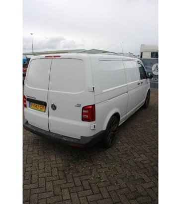 Volkswagen Transporter TDI Diesel 102hp Van 2017 Volkswagen TRANSPORTER TDI 2017 2 Closed vans image 5