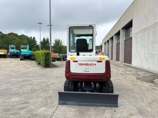 Midi excavator Takeuchi TB140C Diesel 2014 TB140C 2014 2 Crawler Excavators image 5