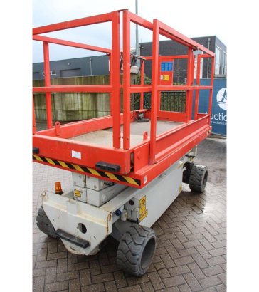 Scissor lift Holland Lift MONOSTAR Y-64EL14 Electric 8.4m 2015 Holland lift MONOSTAR Y-64EL14 2015 2 Scissor Lifts image 5