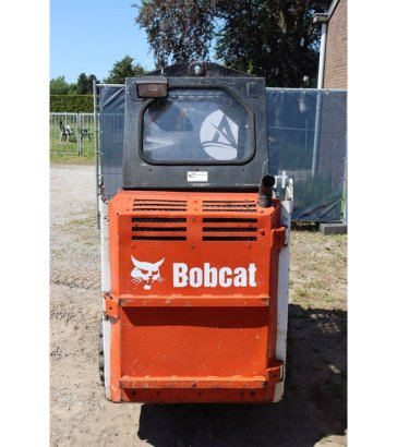 Skid steer loader Bobcat 443 Diesel 443 2 Wheel Loaders image 5