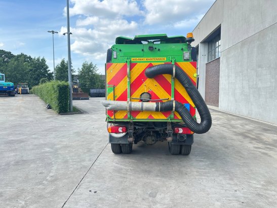 Sweeper Scarab Diesel 2010 Onbekend 2010 2 image 20