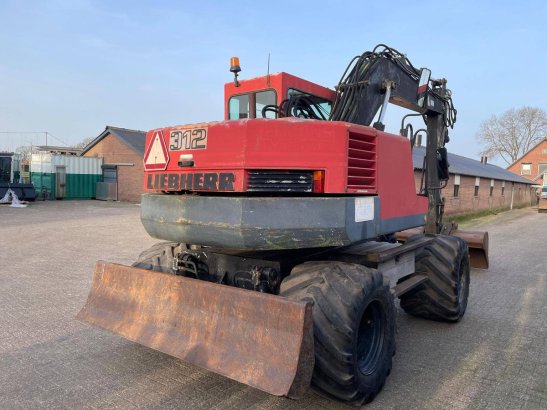 Liebherr A312 Diesel Mobile Crane 1995 A312 1995 2 Mobile Cranes image 5