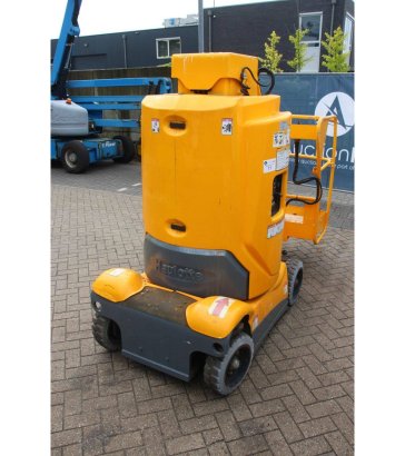 Haulotte Star 10 Electric Mast Lift 200kg 10m 2011 Haulotte Star 10 2011 2 image 5