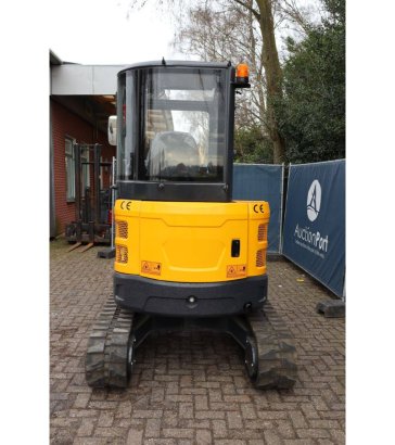Landward XT25U Crawler Excavator Diesel 14kW 2025 New Landward XT25U 2025 1 Crawler Excavators image 5
