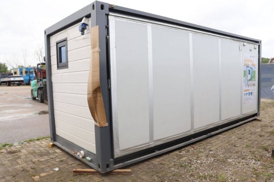 Mobile Living Unit With Bathroom JQ Shelter STW-5900 2025 New STW-5900 2025 1 image 5