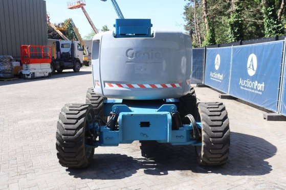 Genie Z-45/25 Articulated Boom Lift Diesel 227kg 16m 2007 Z-45/25 2007 2 image 5
