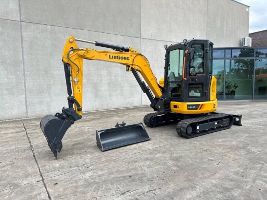 LiuGong 9035 FZTS Diesel Crawler Excavator 2026 New LIUGONG 9035 FZTS 2026 1 Crawler Excavators image 5
