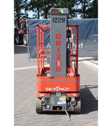 Skyjack SJ16 Electric Mast Lift 227kg 6.75m Skyjack SJ16 2 image 5