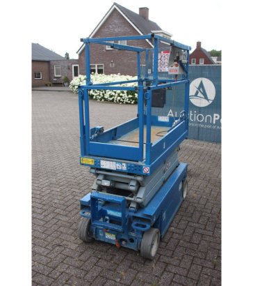 Skyjack SJ III Scissor Lift 3219 Electric 227kg 7.8m 2015 Skyjack SJ III 3219 2015 2 Scissor Lifts image 5